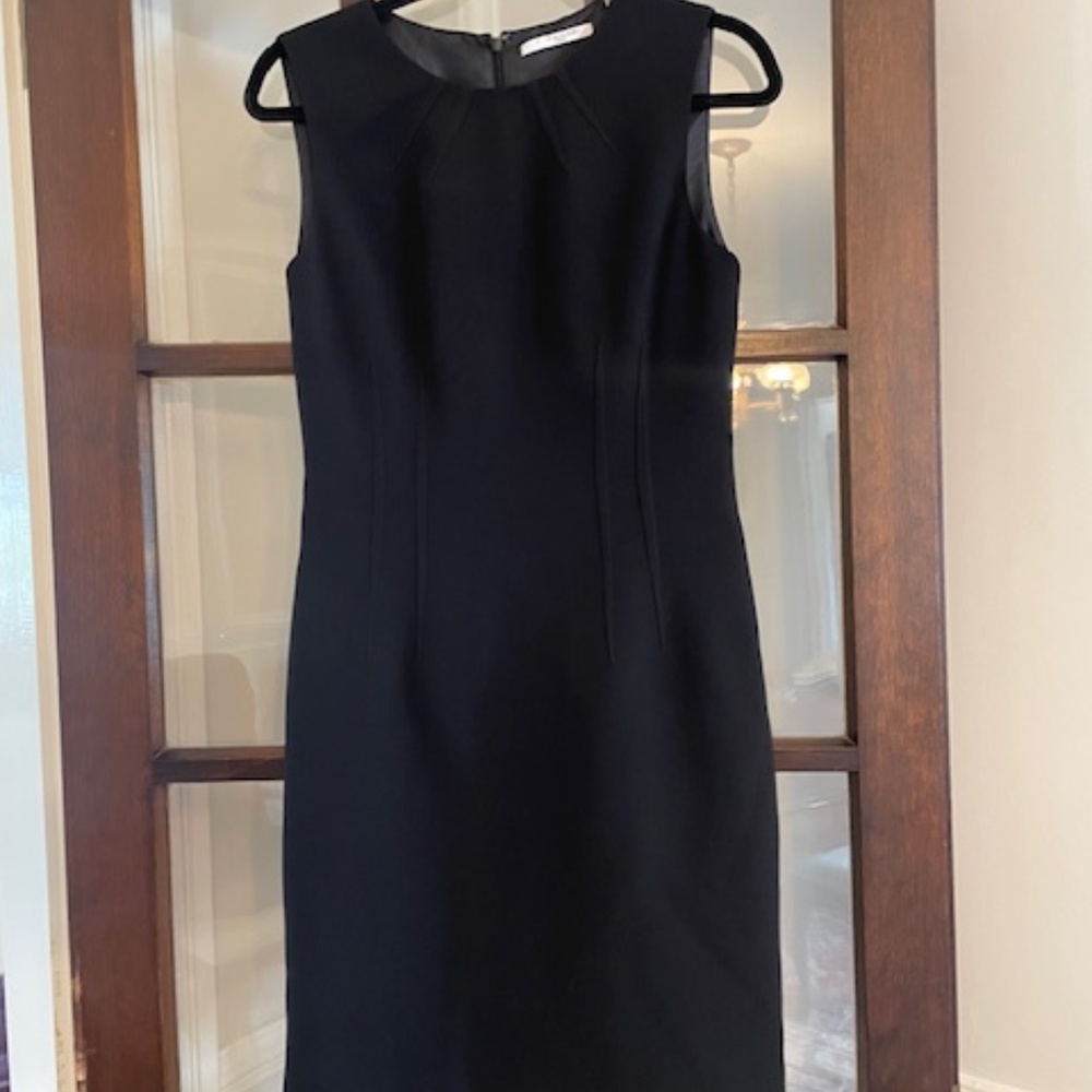 T Tahari Black Sleeveless Dress, Size 10 Petite